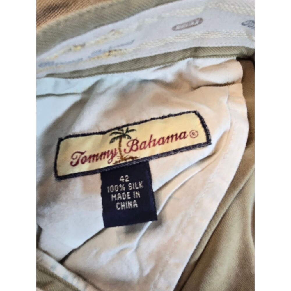 Tommy Bahama Silk Shorts Mens 42 Khaki Pleated Resort Golf Casual 100% Silk - Picture 2 of 7